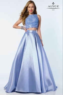 Style 6789 Alyce Paris Blue Size 2 Tall Height Prom Ball gown on Queenly
