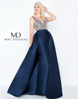 Style 62927 Mac Duggal Blue Size 4 Train Prom A-line Dress on Queenly