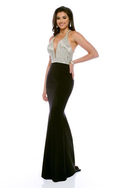 Style 31673 Zoey Grey Black Size 10 Floor Length Backless Mermaid Dress on Queenly