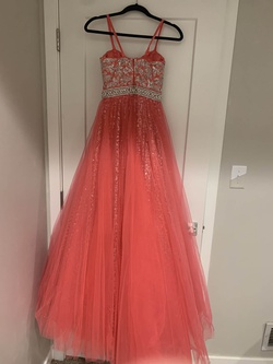 Pink Size 00 Ball gown on Queenly