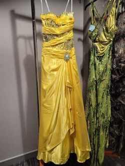 Style 3255 Karishma Creations Yellow Size 2 $300 Sequin A-line Dress on Queenly