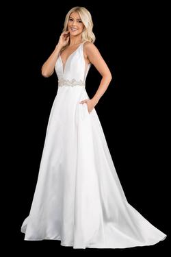 Style 2297 Nina Canacci White Size 24 Tall Height Prom Ball gown on Queenly