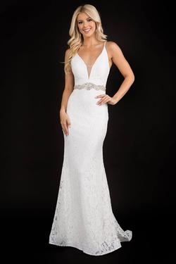 Style 2299 Nina Canacci White Size 2 Tall Height Prom Mermaid Dress on Queenly