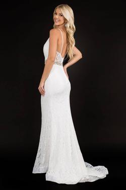 Style 2299 Nina Canacci White Size 8 Tall Height Prom Mermaid Dress on Queenly