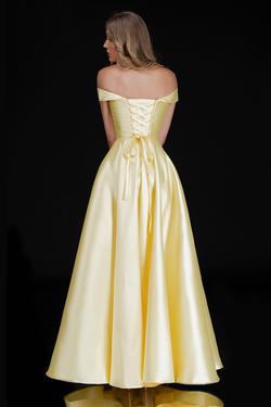 Style 6521 Nina Canacci Yellow Size 8 Corset Prom A-line Dress on Queenly