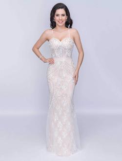 Style 8164 Nina Canacci White Size 0 Tall Height Prom Mermaid Dress on Queenly