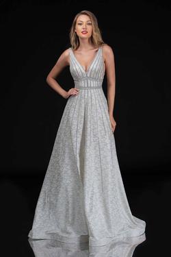 Style 8185 Nina Canacci Silver Size 8 Tall Height Prom A-line Dress on Queenly