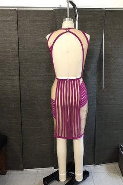 Chaluisant Pink Size 4 Euphoria Midi Cocktail Dress on Queenly