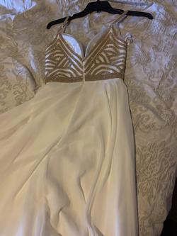 White Size 00 Ball gown on Queenly