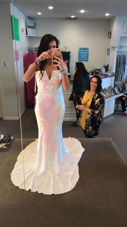 Jovani White Size 4 Pageant Mermaid Dress on Queenly