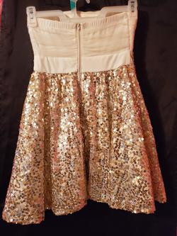 Sequin Heart Gold Size 4 Holiday Party Strapless Cocktail Dress on Queenly