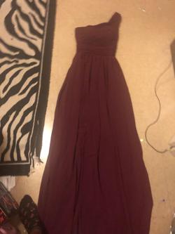 Krisp Red Size 6 Straight Dress on Queenly