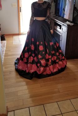 Multicolor Size 2 Ball gown on Queenly