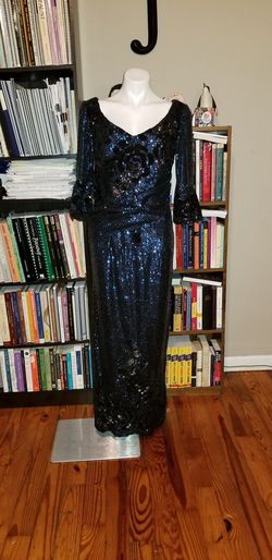 Melanie Harris Blue Size 6 Long Sleeve 50 Off Straight Dress on Queenly