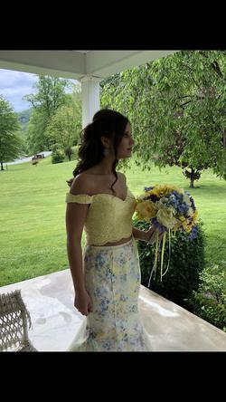 Ellie Wilde Yellow Size 6 Tall Height Prom Mermaid Dress on Queenly