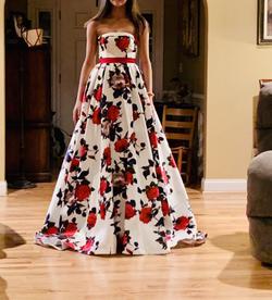 Mac Duggal Multicolor Size 0 Pockets Ball gown on Queenly
