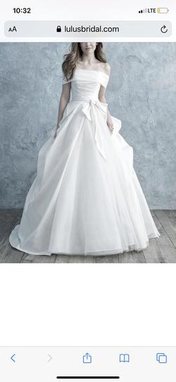 Allure Bridals White Size 6 Ivory Ball gown on Queenly
