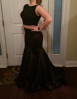 Sherri Hill Black Size 8 Flare Prom Ball gown on Queenly