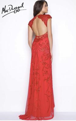 Mac Duggal Red Size 10 Prom $300 Straight Dress on Queenly