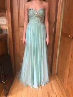 MoriLee Light Green Size 0 Prom A-line Dress on Queenly