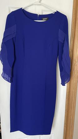 DKNY Royal Blue Size 4 Cocktail Dress on Queenly