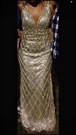 Mac Duggal Gold Size 6 Shiny Silver Straight Dress on Queenly