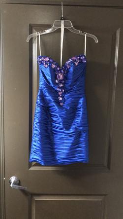 Style 2931 Sherri Hill Blue Size 4 Fitted Cocktail Dress on Queenly