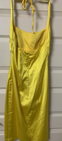 Cache Yellow Size 8 Euphoria Midi Homecoming Cocktail Dress on Queenly