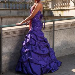 Purple Size 2 Ball gown on Queenly