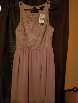 JC Penney Pink Size 10 Graduation Homecoming Cocktail Dress on Queenly