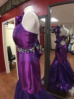 Larissa Couture LV Purple Size 8 Satin Pageant Floor Length Shiny Mermaid Dress on Queenly