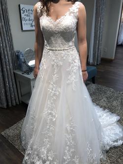 Venus White Size 6 Wedding A-line Dress on Queenly