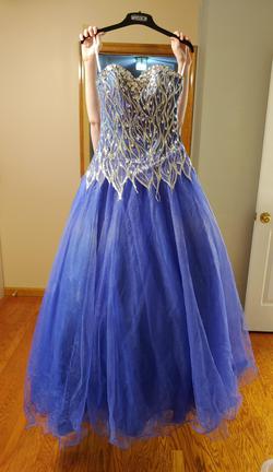 Xcite Blue Size 4 Sweet 16 Party Ball gown on Queenly