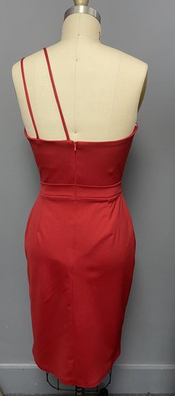 Fernando Wong Red Size 6 Holiday Cocktail Dress on Queenly
