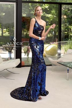 Style 6036 Alyce Paris Black Size 00 One Shoulder Sequined Train Mermaid Dress on Queenly