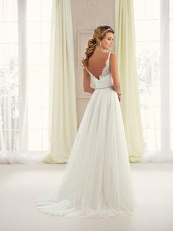 Style 217105 Mon Cheri White Size 20 Train Tall Height Sweetheart A-line Dress on Queenly