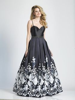 Style A6738 Dave and Johnny Black Size 8 Floral Floor Length $300 Ball gown on Queenly