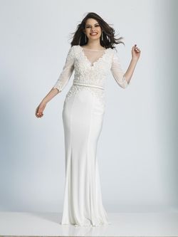 Style A4945 Dave and Johnny White Size 2 Floor Length Tall Height Straight Dress on Queenly