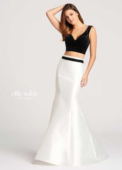 Style EW118061 Ellie Wilde White Size 4 Tall Height Prom Velvet Military Mermaid Dress on Queenly