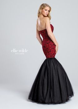 Style EW117043 Ellie Wilde Red Size 8 Lace Prom Floor Length Mermaid Dress on Queenly