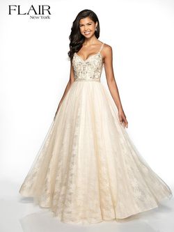 Style 19101 Flair Prom Gold Size 0 Tulle Tall Height Prom A-line Dress on Queenly