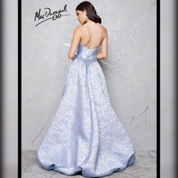 Mac Duggal Blue Size 4 Prom Train Dress on Queenly