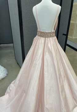 Jovani Pink Size 4 Ball gown on Queenly