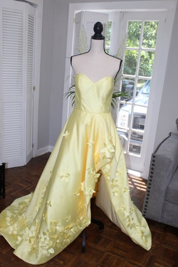 Sherri Hill Yellow Size 10 Short Height Pageant Floral Side slit Dress on Queenly