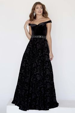 Style 18071 Jolene Black Size 4 Floor Length Ball gown on Queenly