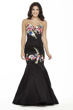 Style 17082 Jolene Black Size 10 Floor Length Prom Mermaid Dress on Queenly