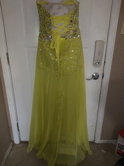 Party Time Yellow Size 4 Train Dress on Queenly
