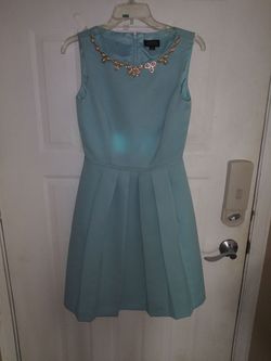 Tahari Blue Size 2 Graduation Cocktail Dress on Queenly