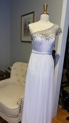 La Femme White Size 2 Jewelled Embroidery Straight Dress on Queenly