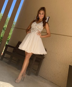 Sherri Hill White Size 2 Halter Homecoming Bridal Shower Lace Cocktail Dress on Queenly